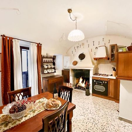 I Due Gradoni Stone House Pacentro Exterior foto