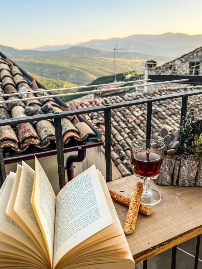 I Due Gradoni Stone House Pacentro Exterior foto