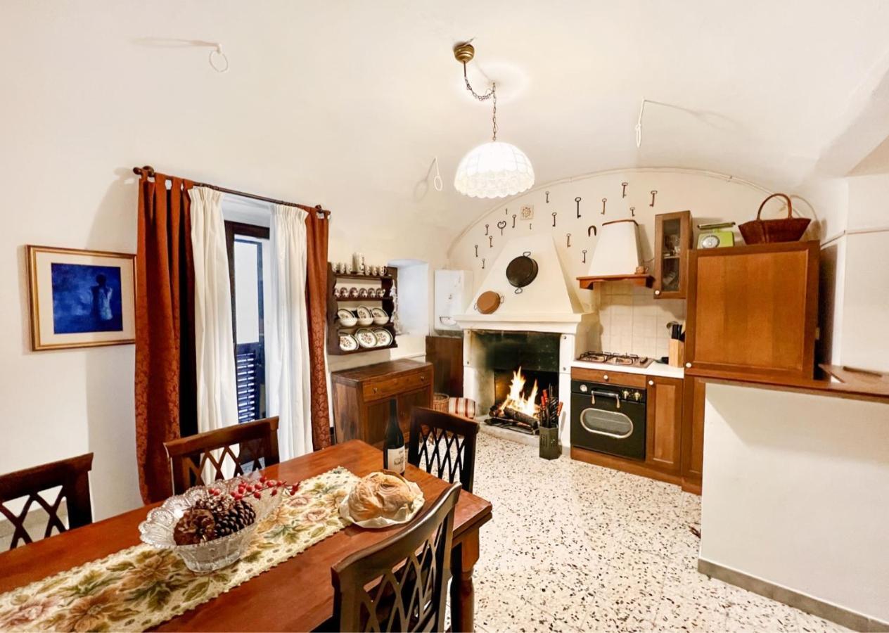 I Due Gradoni Stone House Pacentro Exterior foto